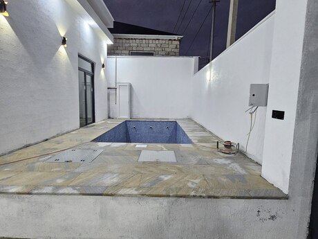 3 otaqlı həyət evi/bağ evi - Şüvəlan q. - 90 m²