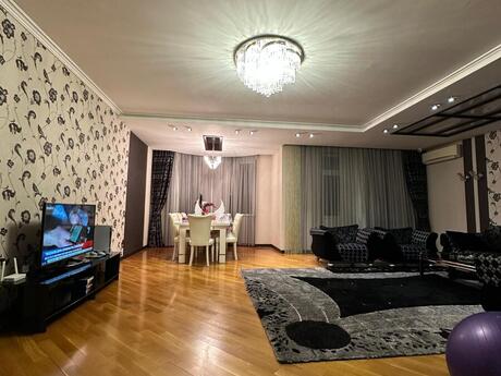 5-room apartment, 280 m², 28 May: 799 000 ₼ 3