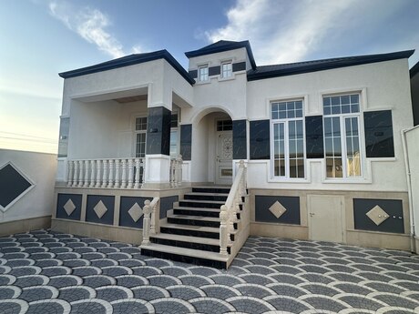 Elan №5760574 - Bakı, Savalan q., 4 otaqlı, 135 m²