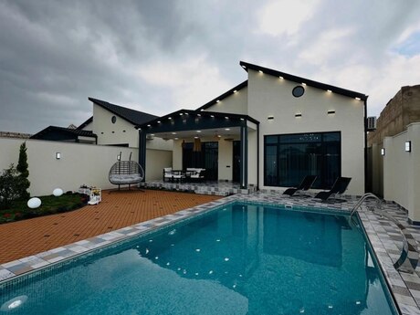 4 otaqlı həyət evi/bağ evi - Bilgəh q. - 250 m²