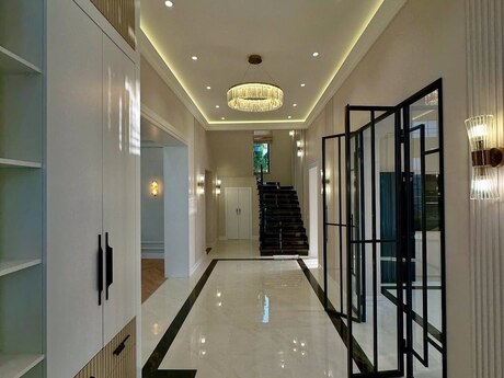 5 otaqlı həyət evi/bağ evi - Mərdəkan q. - 350 m²