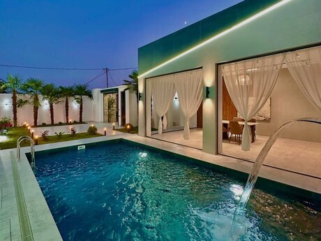 4 otaqlı həyət evi/bağ evi - Mərdəkan q. - 250 m²