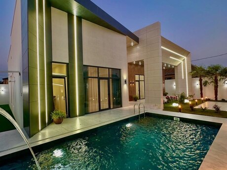 4 otaqlı həyət evi/bağ evi - Mərdəkan q. - 250 m²