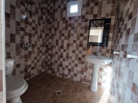 House with Garden, Villa For Sale