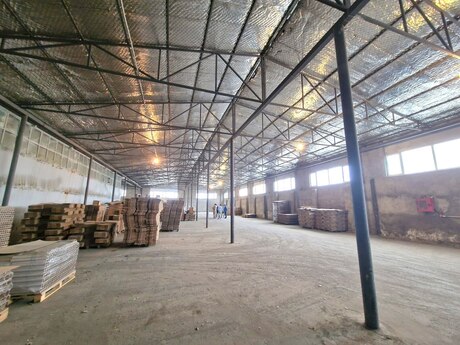 Obyekt - Binəqədi r. - 700 m²