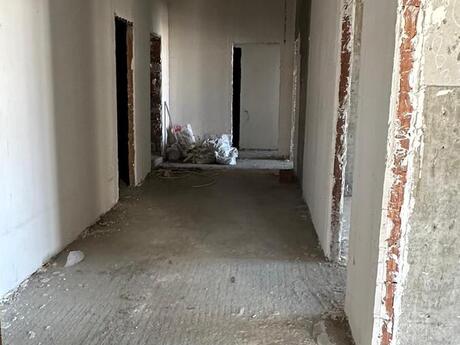 5 otaqlı yeni tikili - Nəsimi r. - 233 m²