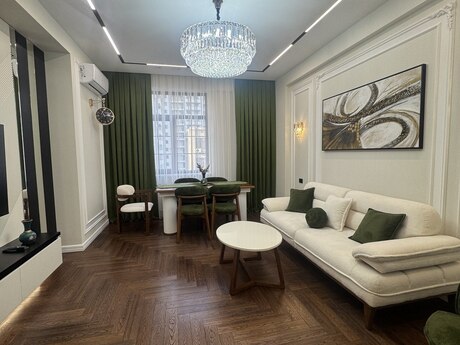 2 otaqlı yeni tikili - Elmlər Akademiyası m. - 86 m²
