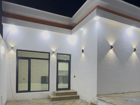 3 otaqlı həyət evi/bağ evi - Şüvəlan q. - 90 m²