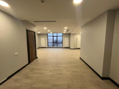3-комн. офис - м. Нариман Нариманов - 77 м²