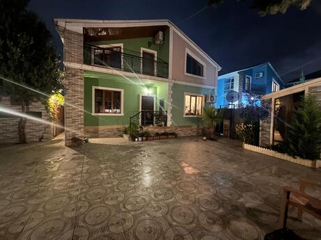 5 otaqlı həyət evi/bağ evi - Binə q. - 150 m²
