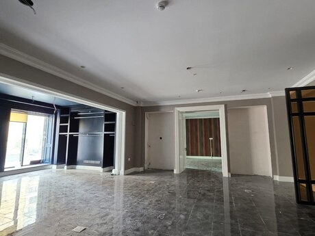 Obyekt - Elmlər Akademiyası m. - 650 m²