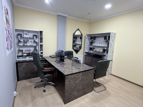 Elan №5762333 - Bakı, Nəriman Nərimanov m., 4 otaqlı, 150 m²