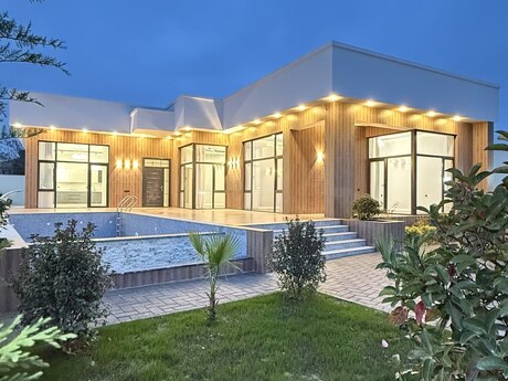 5 otaqlı həyət evi/bağ evi - Mərdəkan q. - 260 m²