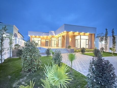 5 otaqlı həyət evi/bağ evi - Mərdəkan q. - 260 m²