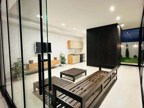 House with Garden, Villa For Rent