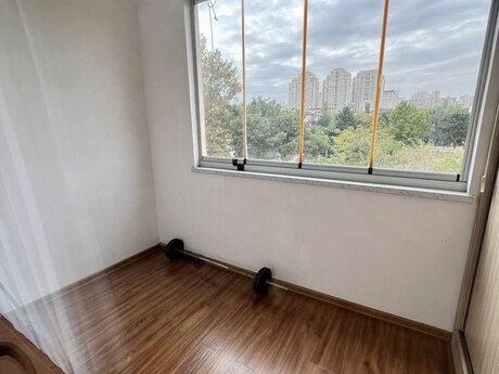 2 otaqlı köhnə tikili - Nizami m. - 45 m²