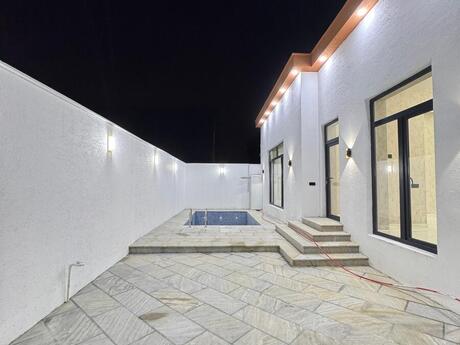 4 otaqlı həyət evi/bağ evi - Şüvəlan q. - 150 m²