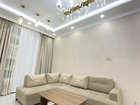 4 otaqlı yeni tikili - 28 May m. - 140 m²