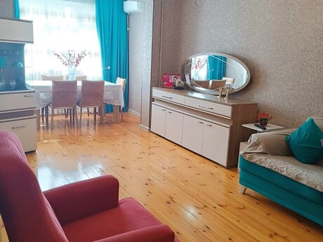 Объявление №5763237 - Баку, пос. Ени Ясамал, 4-комн., 100 м², 5/9 этаж