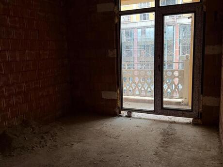 3 otaqlı yeni tikili - 28 May m. - 108.8 m²