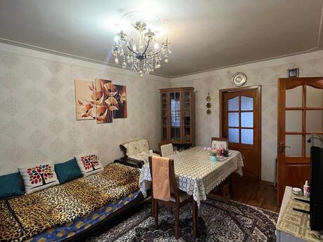 3 otaqlı köhnə tikili - Elmlər Akademiyası m. - 75 m²