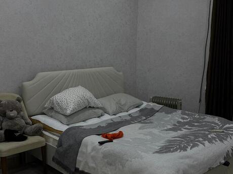 Elan №5764567 - Bakı, Elmlər Akademiyası m., 2 otaqlı, 50 m², 2/2 mərtəbə