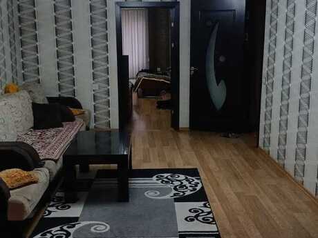 2 otaqlı köhnə tikili - Elmlər Akademiyası m. - 52 m²