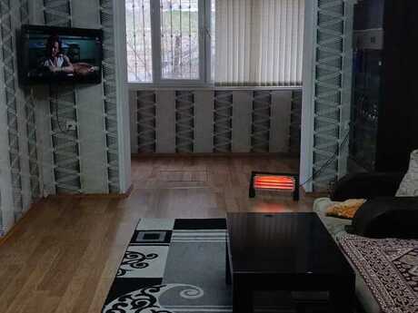 2 otaqlı köhnə tikili - Elmlər Akademiyası m. - 52 m²