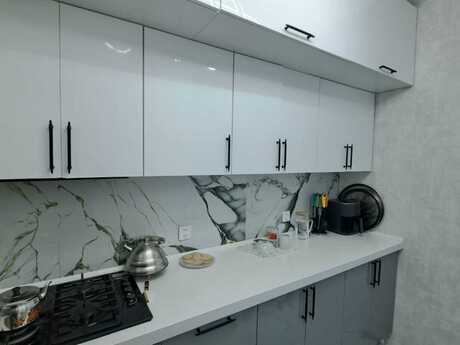 3 otaqlı yeni tikili - Bakıxanov q. - 85 m²