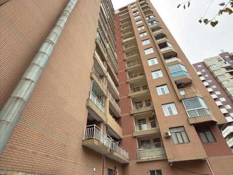 5 otaqlı yeni tikili - Nəsimi r. - 257 m²