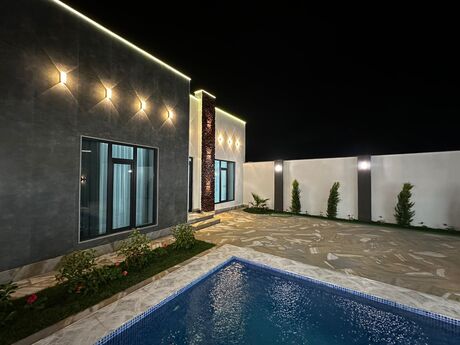 4 otaqlı həyət evi/bağ evi - Şüvəlan q. - 150 m²