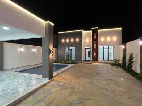 4 otaqlı həyət evi/bağ evi - Şüvəlan q. - 150 m²