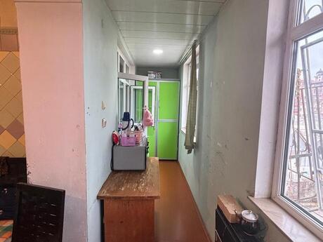 3 otaqlı köhnə tikili - Xırdalan - 100 m²