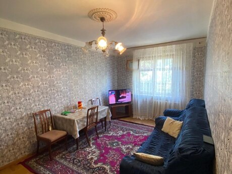 4 otaqlı köhnə tikili - Badamdar q. - 100 m²