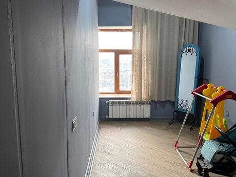 4-room apartment for rent, 235 m², Bayıl: 1 500 ₼/mo 5