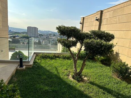 10 otaqlı həyət evi/bağ evi - 9-cu mikrorayon q. - 800 m²