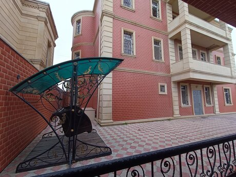 7 otaqlı həyət evi/bağ evi - Masazır q. - 500 m²