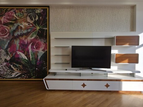 4-комн. новостройка - м. Элмляр Академиясы - 165 м²