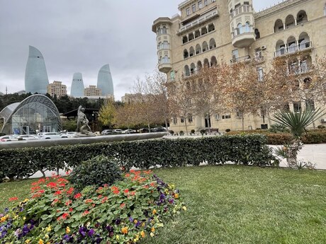 Elan №5765885 - Bakı, İçəri Şəhər m., 4 otaqlı, 110 m², 1/6 mərtəbə