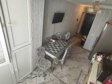 3 otaqlı köhnə tikili - Əhmədli m. - 75 m²