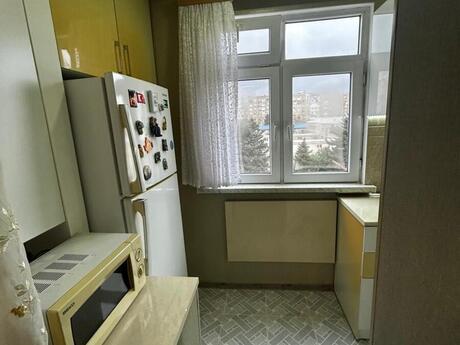 2 otaqlı köhnə tikili - Əhmədli m. - 35 m²