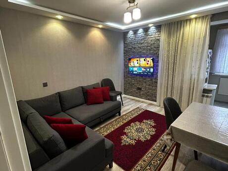 2 otaqlı köhnə tikili - Əhmədli m. - 35 m²