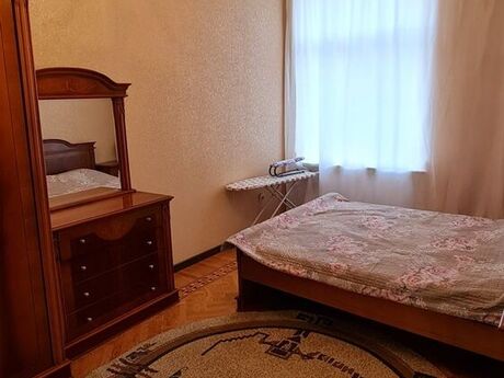 2-комн. вторичка - м. Ичеришехер - 55 м²