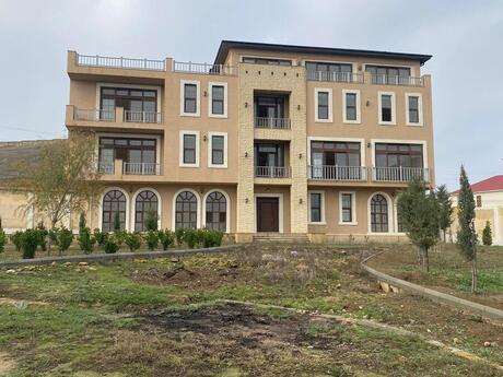 Elan №5633802 - Bakı, Novxanı q., 8 otaqlı, 1100 m²