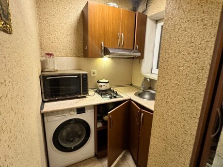 1 otaqlı köhnə tikili - Gənclik m. - 25 m²