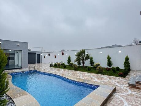 4 otaqlı həyət evi/bağ evi - Şüvəlan q. - 170 m²