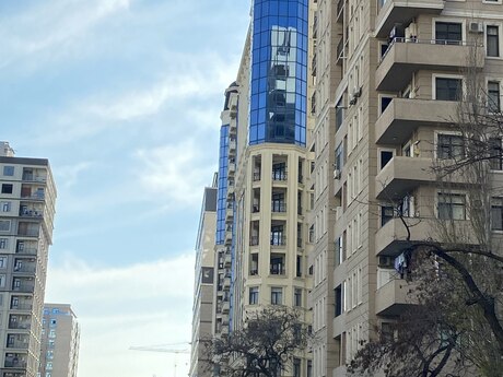 4 otaqlı yeni tikili - 28 May m. - 140 m²