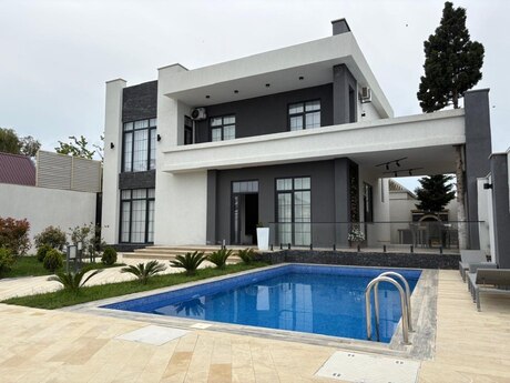5 otaqlı həyət evi/bağ evi - Mərdəkan q. - 400 m²