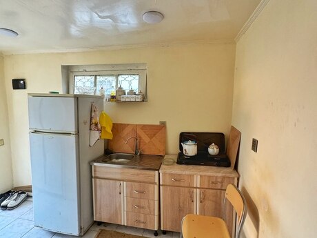 2 otaqlı həyət evi/bağ evi - Sabunçu q. - 40 m²