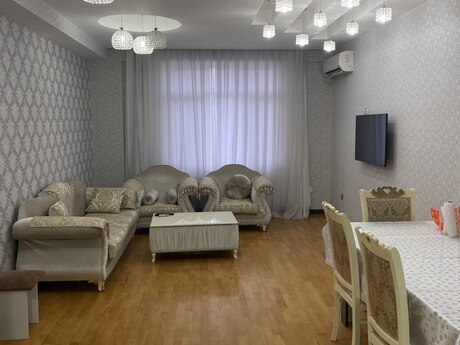 Объявление №5540913 - Баку, пос. Бадамдар, 3-комн., 136 м², 3/13 этаж